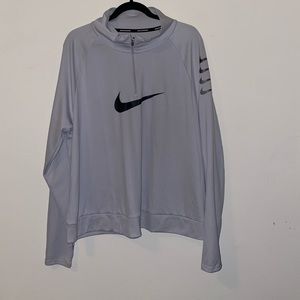 🖤NIKE PULLOVER🖤